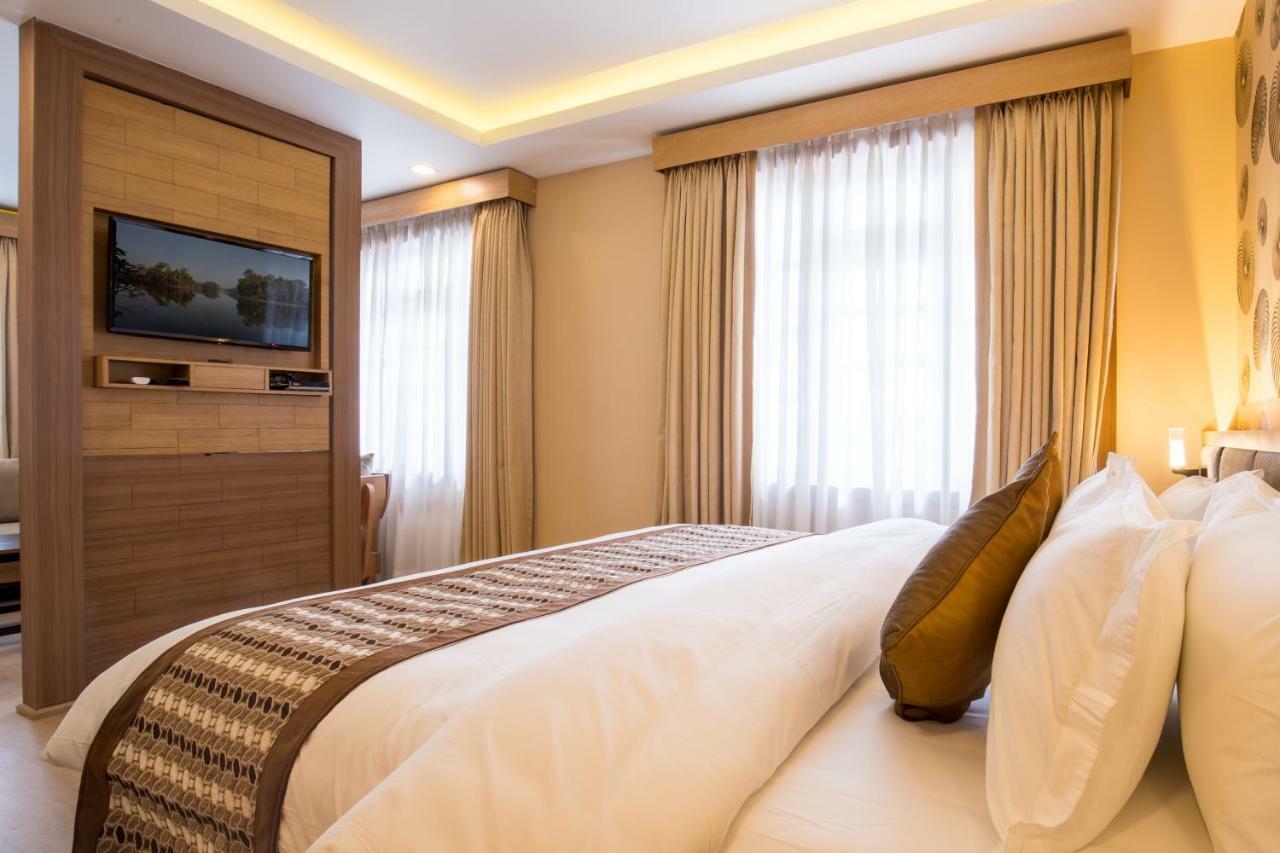 Bouddha Boutique Hotel Pvt Ltd กาฐมาณฑุ ภายนอก รูปภาพ