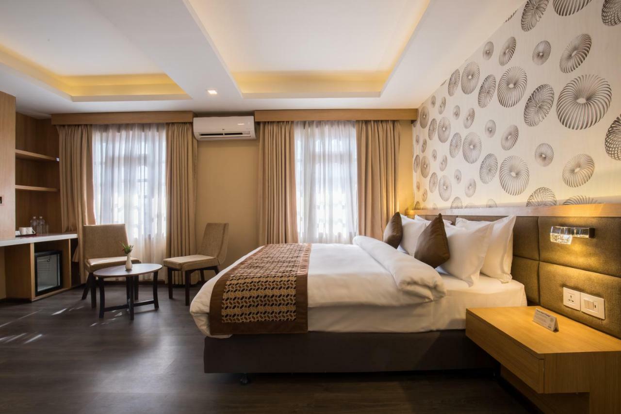 Bouddha Boutique Hotel Pvt Ltd กาฐมาณฑุ ภายนอก รูปภาพ